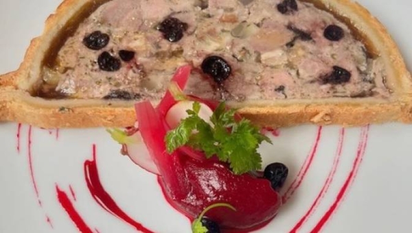 Le restaurant - Chais Vivants - Restaurant Auvillars-sur-Saône - les meilleurs restaurant de AUVILLARS-SUR-SAONE